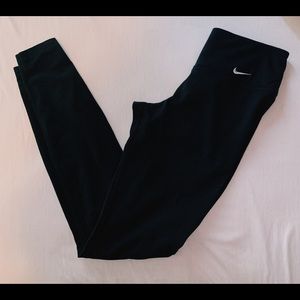 nike dri-fit leggings!!